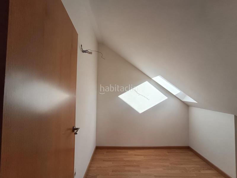 Foto 3c45b221-fc58-4b30-a7fe-5cf61bb172a9. Dúplex amb calefacció a Santa María de la Alameda