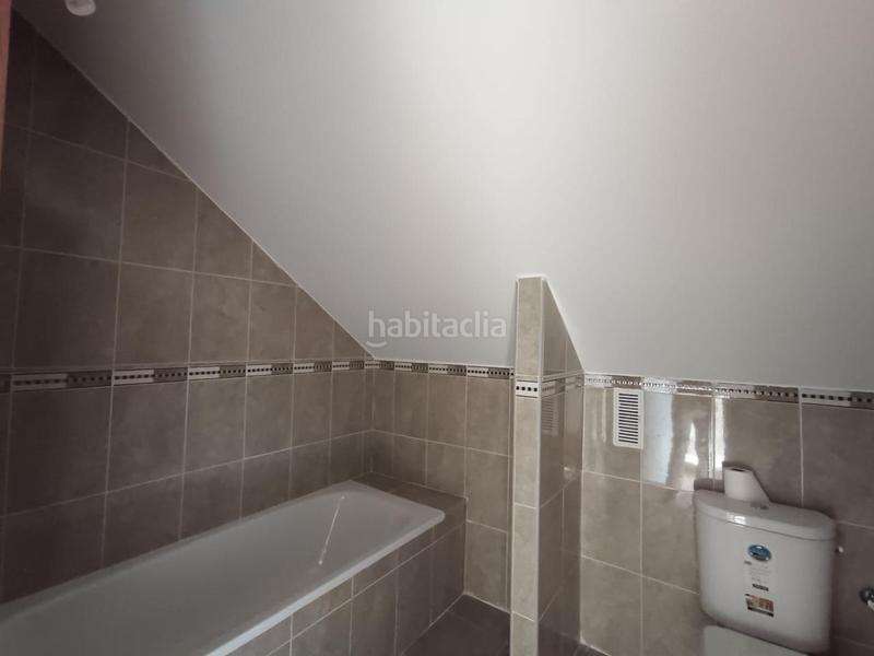 Foto f04899bc-9388-4f8f-a16c-e2fac50caed6. Dúplex amb calefacció a Santa María de la Alameda