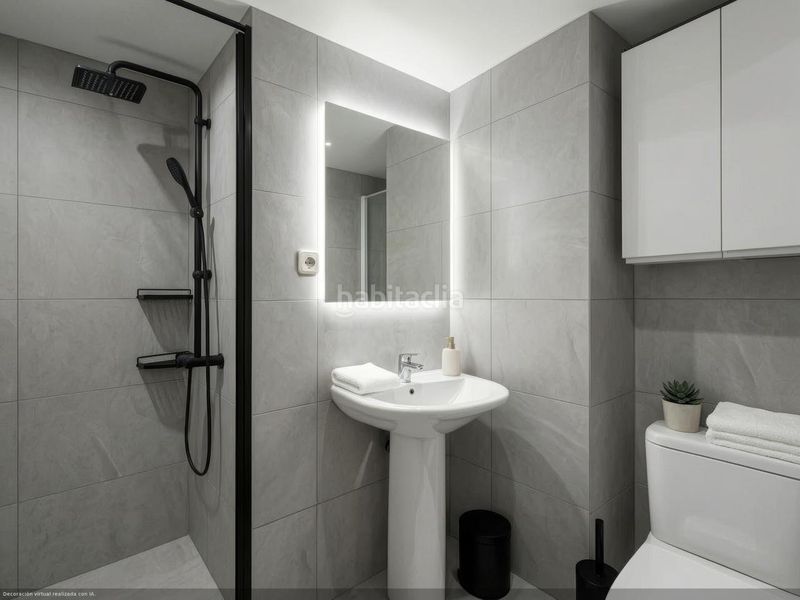 Foto 49f9a525-5414-436f-8931-48ae5ff26ae0. Piso en Arapiles Madrid