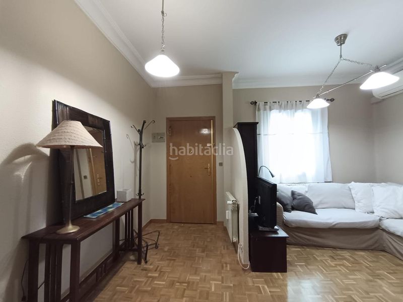 Foto f67bf510-d683-4dd1-b2da-15b4a5812c90. Piso en Arapiles Madrid