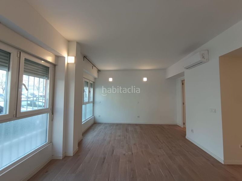 Foto 1193d5e7-bb23-42b8-9dc9-a3e6ff437db4. Estudi amb calefacció a Numancia Madrid