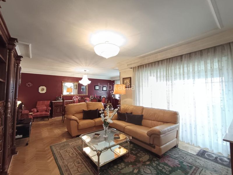 Foto 0c49d0b7-dc0b-47da-814b-730136b24823. Piso en Marroquina Madrid