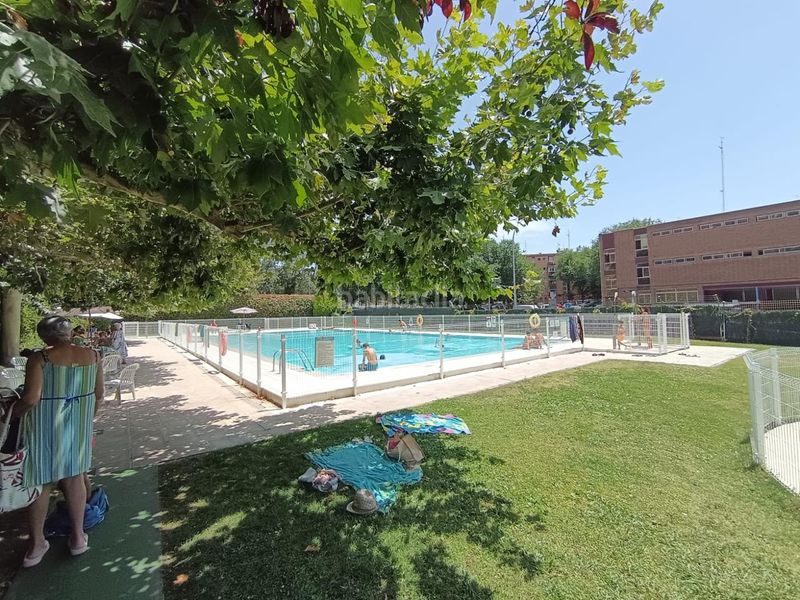 Foto 6541ab95-d507-47ea-b753-54fcd810ad30. Piso en Marroquina Madrid