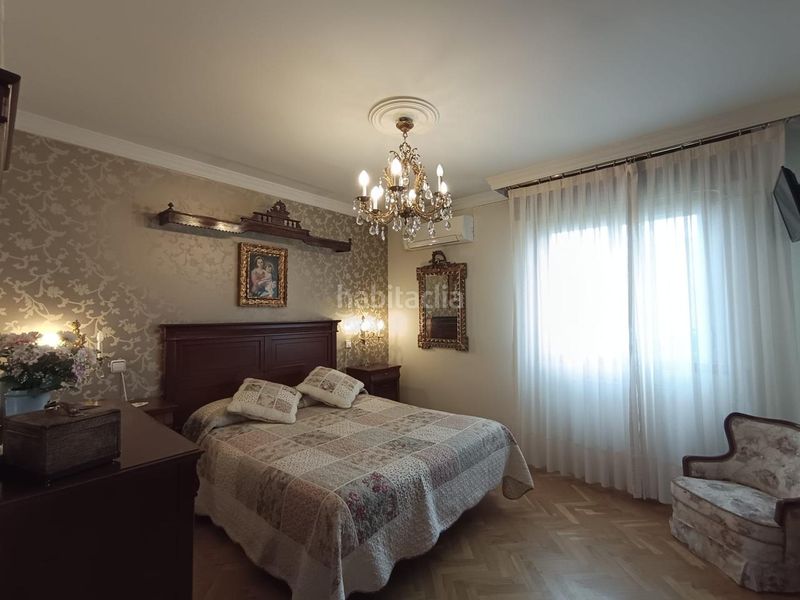 Foto f2369a7f-7ded-4934-adc4-72763141b148. Piso en Marroquina Madrid