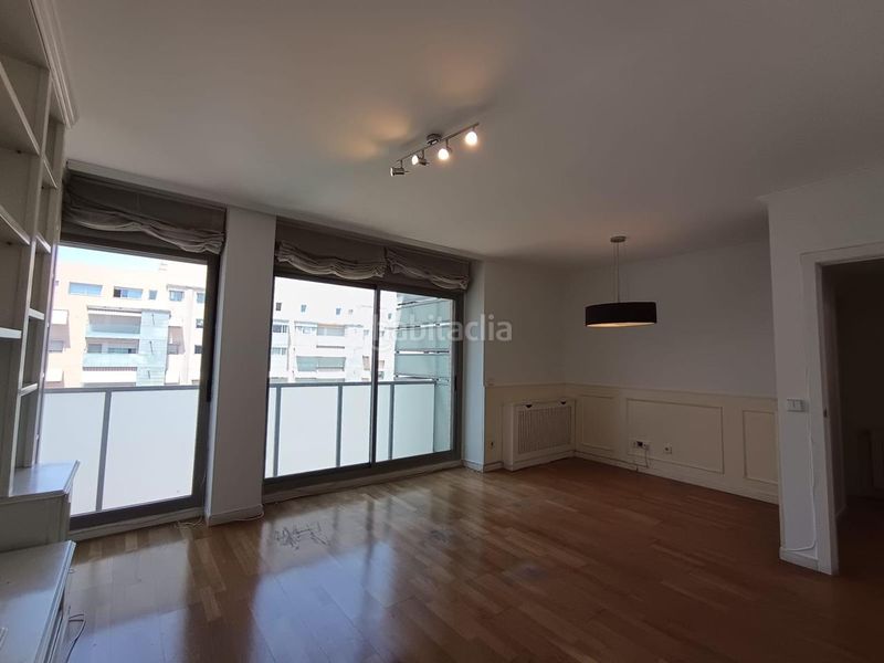 Foto a282c47b-f3cb-40f4-a827-8b173977c312. Piso en Sanchinarro Madrid