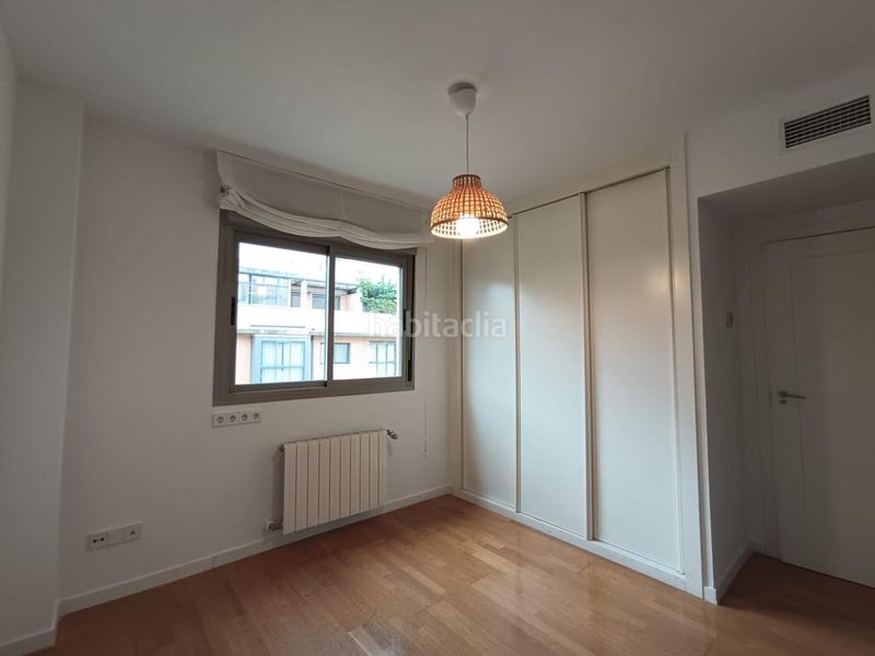 Foto e8de16e8-2f5e-49ed-b957-8128f99fc298. Piso en Sanchinarro Madrid