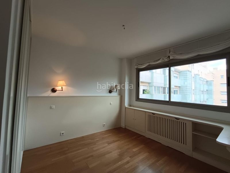 Foto 5327ea90-6420-4a8a-a7fd-ec844e03330f. Piso en Sanchinarro Madrid
