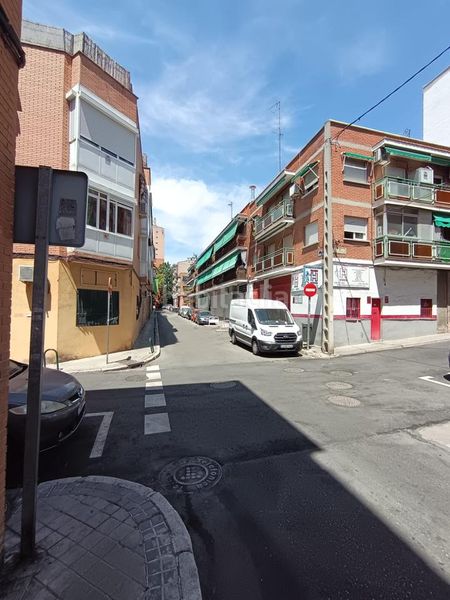 Foto 4e3c61d7-dd67-43af-82d0-7f86ed26c63c. Piso en Numancia Madrid