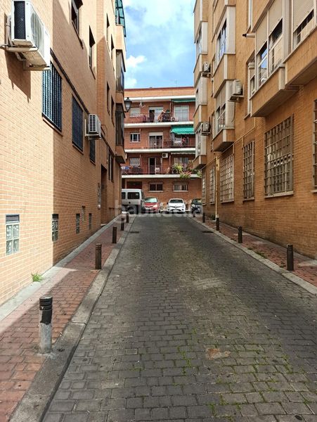 Foto 25684466-5c17-4ae2-b746-9d2365a3f7c9. Miete erdgeschoss in San Diego Madrid