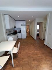 Rent Ground floor  Calle de argente