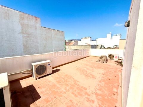 Foto 40ce8294-e6a9-46b2-bba7-f07e11fbdd0b. Xalet amb aparcament a Carrizal Ingenio