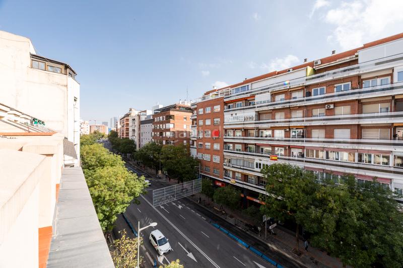 Foto 200b1f20-a989-443e-8045-005959ad3596. Attique avec chauffage parking dans Cuatro Caminos - Azca Madrid