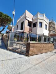 Xalet a Passeig martim 270