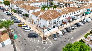 Casa a Los Balcones-Los Altos. Acogedor apartamento de un dormitorio, listo para entrar a vivir