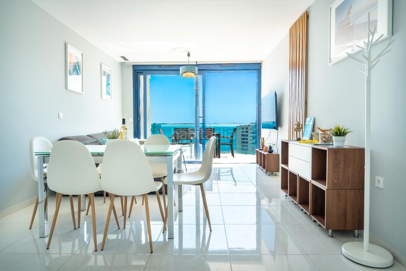 Foto 08c02b5a-1dd3-4bb9-842a-31a60934d060. Ático presentamos este exclusivo aacutetico con vistas panoraacutemicas al mar, ubicado en el codiciado complejo residencial sea senses en Torrevieja