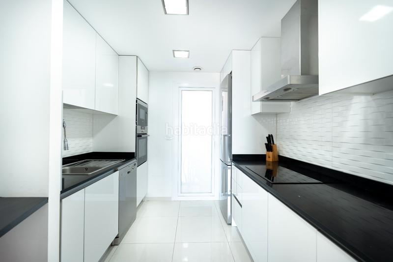 Foto 5845de45-0efb-4e44-8bda-3b7114a2987d. Ático presentamos este exclusivo aacutetico con vistas panoraacutemicas al mar, ubicado en el codiciado complejo residencial sea senses en Torrevieja