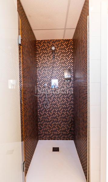 Foto 83edd560-6e8f-4b77-96f0-aec70950e076. Ático presentamos este exclusivo aacutetico con vistas panoraacutemicas al mar, ubicado en el codiciado complejo residencial sea senses en Torrevieja