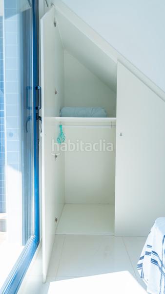 Foto df7a651a-d858-4961-8213-690babb508a1. Ático presentamos este exclusivo aacutetico con vistas panoraacutemicas al mar, ubicado en el codiciado complejo residencial sea senses en Torrevieja