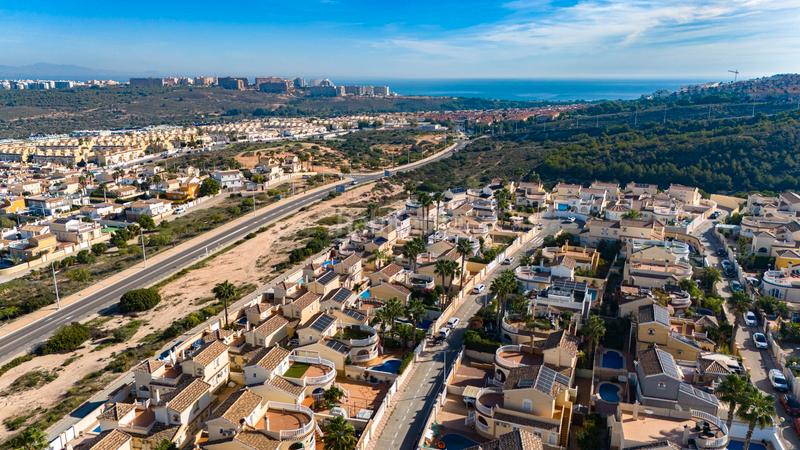 Foto 47abe89b-260a-4b51-b4b2-4a9d2447d0a9. Haus mit parking pool in Monte y Mar Santa Pola