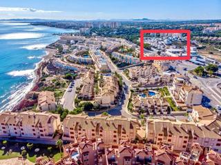 Masia a Campoamor. Villa de lujo de estilo moderno situada en campoamor, solamente