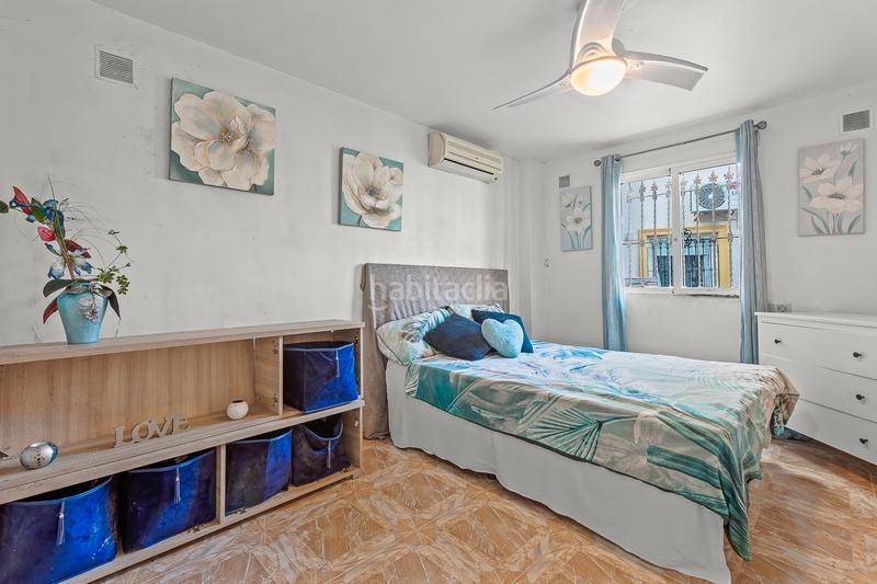 Foto b52bace1-59c4-49d4-9252-246cca50cb81. Casa ubicada en la prestigiosa playa flamenca, esta villa independiente orientada al sur ofrece la combinacioacuten perfecta de eleganc en Orihuela