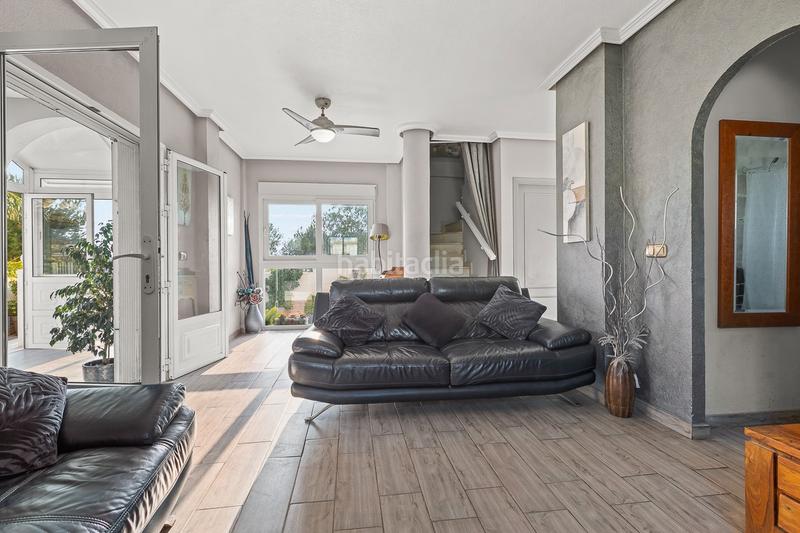 Foto d4180de3-0cba-4efc-8543-f9446b883011. Casa ubicada en la prestigiosa playa flamenca, esta villa independiente orientada al sur ofrece la combinacioacuten perfecta de eleganc en Orihuela