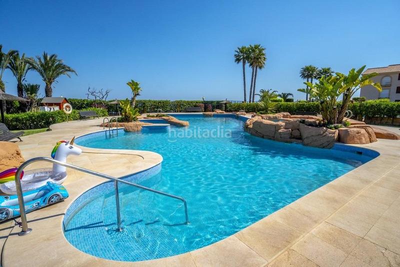 Foto 19ef3bb0-f3d7-488d-b78a-8e8b476b7a29. Penthouse with pool in Aguamarina Orihuela