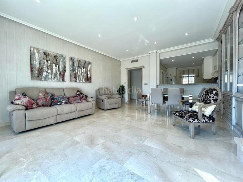 Foto 6829bac0-c3e5-4f78-a93b-e4f1c30fbef1. Penthouse with pool in Aguamarina Orihuela