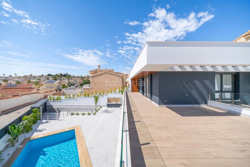Foto cf35e090-d857-4e2b-994f-4ecb46af77bc. Casa amb calefacció aparcament a La Marquesa Rojales