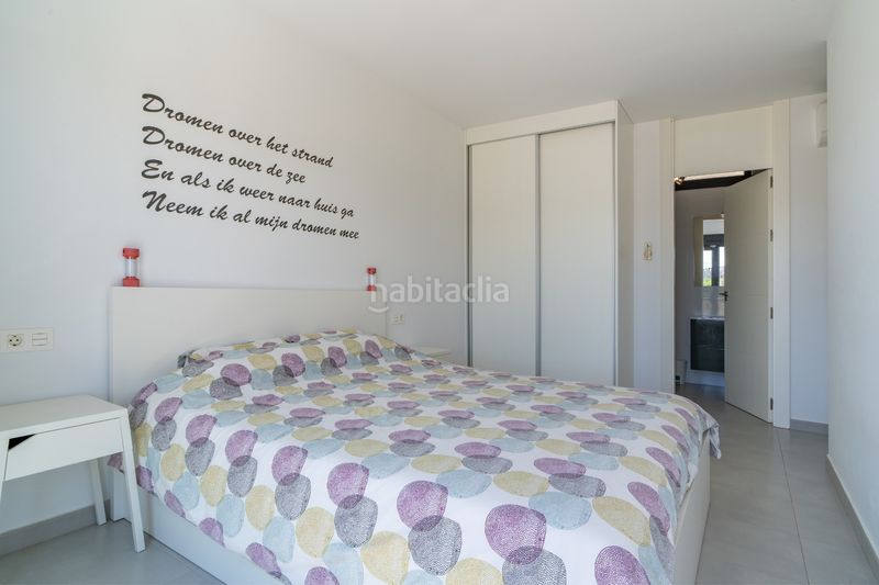 Foto d6527b3d-79ef-4770-835c-e2efd2290af9. Àtic amb calefacció aparcament piscina a Pueblo Latino Pilar de la Horadada