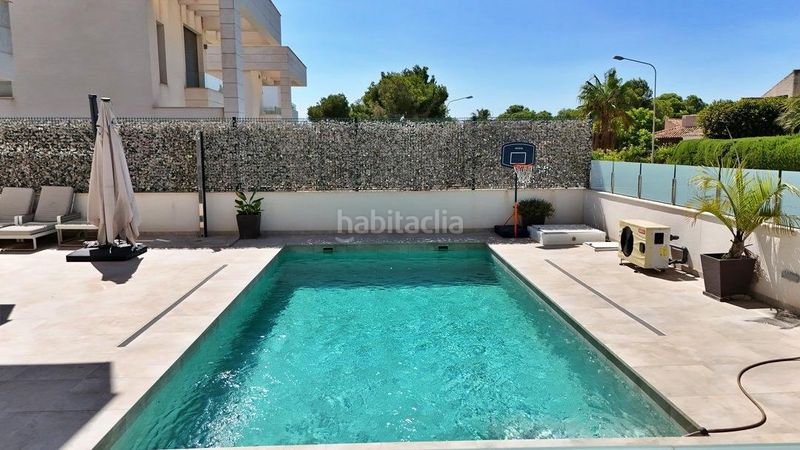 Foto e915c145-a24d-4cc7-a204-63855aafae6a. Casa amb calefacció a Villamartín-Las Filipinas Orihuela