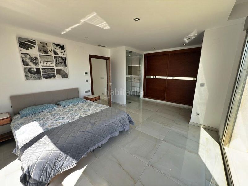 Foto eb70241f-4bf5-44d8-9acf-2038c263a1f5. Casa amb calefacció a Villamartín-Las Filipinas Orihuela