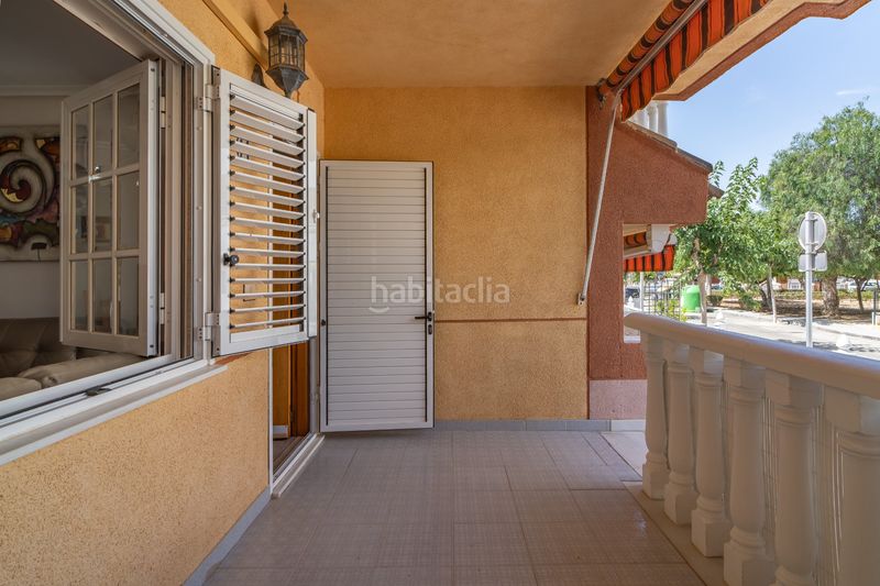 Foto 012ff28f-1aba-48e0-bbc2-680b07149a93. Casa adosada este elegante duacuteplex en la Torre de la Horadada, ubicado junto a la playa de rocamar y a escasa distancia de la playa de las en Pilar de la Horadada