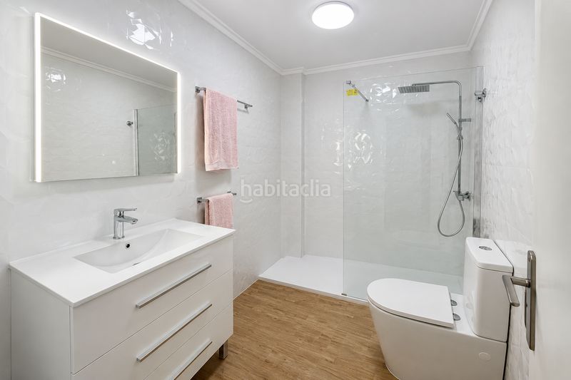 Foto 3c0c9c75-c13f-4030-bd5b-005b7c70a3b9. Planta baixa amb calefacció piscina a Cabo Roig Orihuela