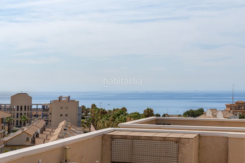 Foto 78e2e516-a2c1-422a-84dd-69bb64084672. Àtic amb calefacció aparcament a Aguamarina Orihuela