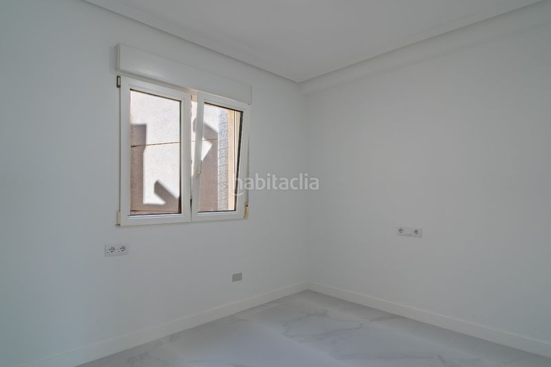 Foto a50b3b82-e744-4c6e-921b-a4dc456d10f4. Àtic amb calefacció aparcament a Aguamarina Orihuela