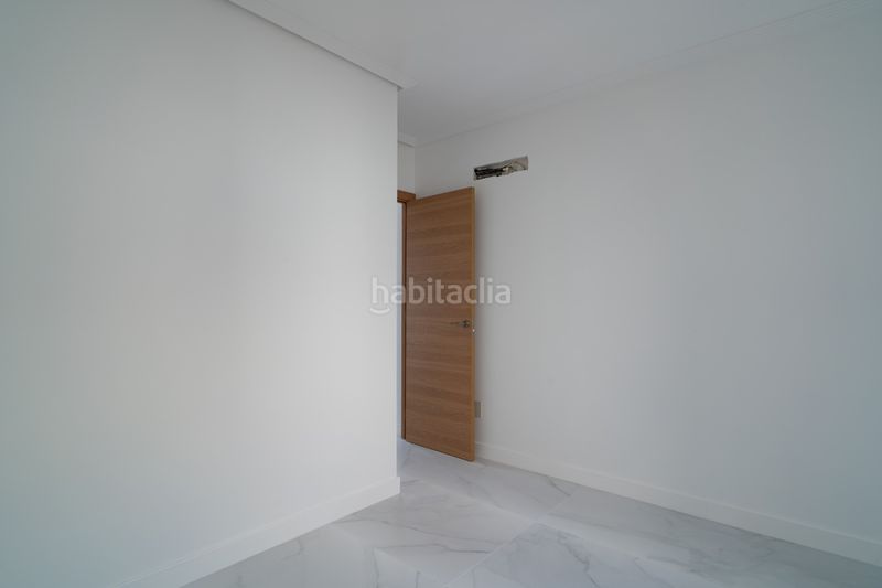 Foto df2cc6a8-323f-4150-878d-9b044c3c864b. Àtic amb calefacció aparcament a Aguamarina Orihuela