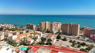 Pis a Cabo Cervera. Iquestbusca su propia casa de vacaciones con impresionantes vist