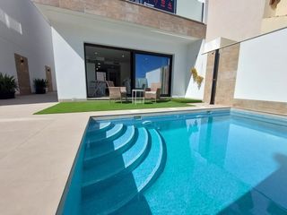 Casa a Los Peñascos-El Salero-Los Imbernones. ...