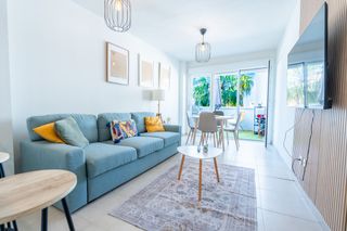 Pis a Villamartín-Las Filipinas. Apartamento en venta en villamartiacuten, orihuela costa, situad