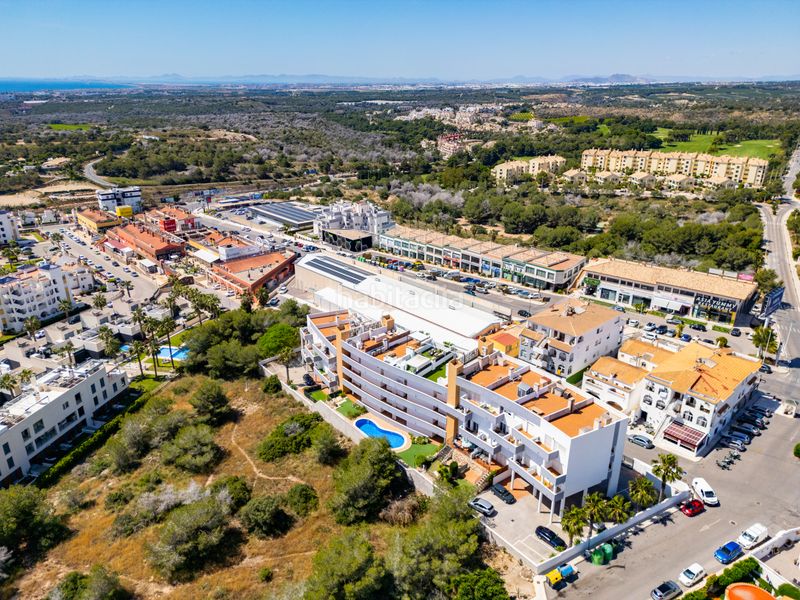 Foto d61d7295-da8c-4958-a4ce-5cdad167a2da. Pis amb calefacció aparcament piscina a Villamartín-Las Filipinas Orihuela