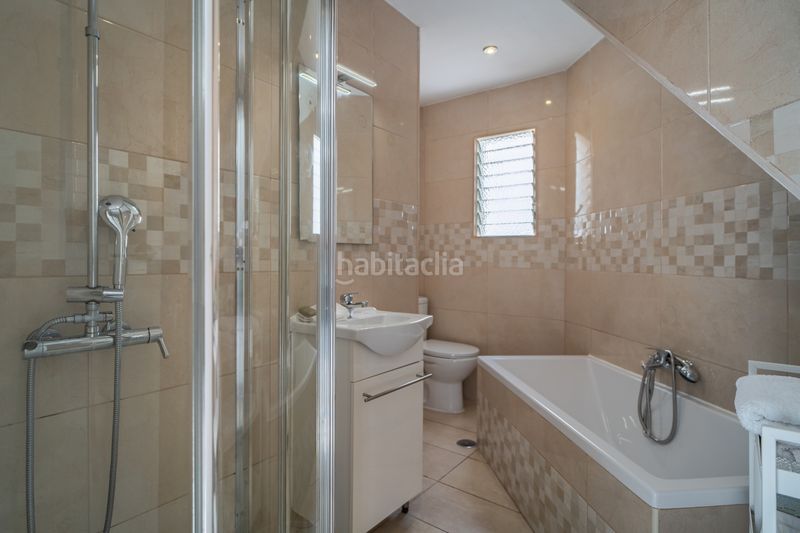 Foto 00939397-40ab-40c1-83b0-36131c509dcd. Casa adossada amb calefacció a Cabo Cervera Torrevieja