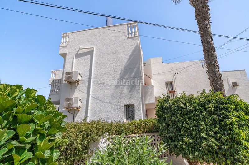 Foto 16f14000-1797-4349-a603-2d3bdb69cbb8. Casa adossada amb calefacció a Cabo Cervera Torrevieja