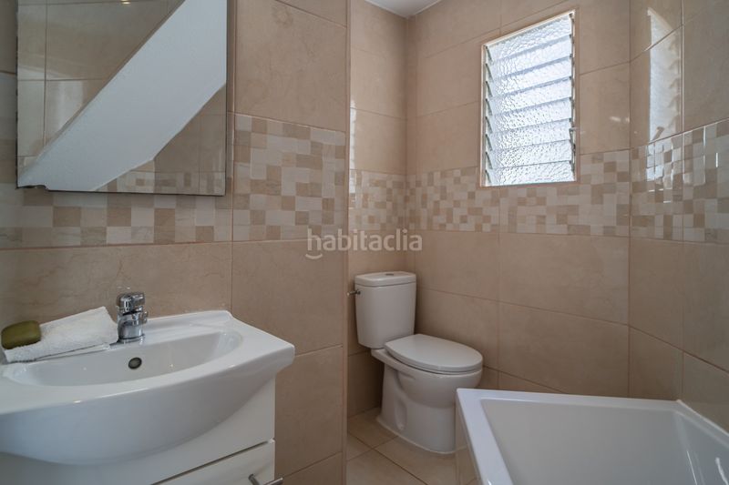 Foto a99b6926-fdd4-450d-9f0a-991da45b8253. Casa adossada amb calefacció a Cabo Cervera Torrevieja