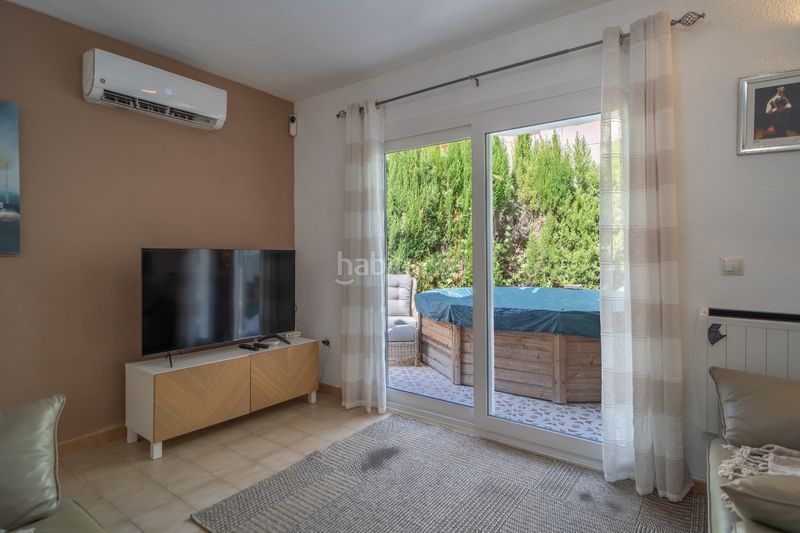 Foto aab53f39-3750-497f-a8d2-ab3f89d0bc49. Casa adossada amb calefacció a Cabo Cervera Torrevieja