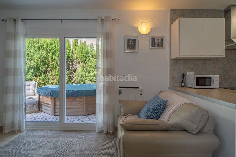 Foto deece024-8d0b-48c2-9d02-b233c253fa47. Casa adossada amb calefacció a Cabo Cervera Torrevieja