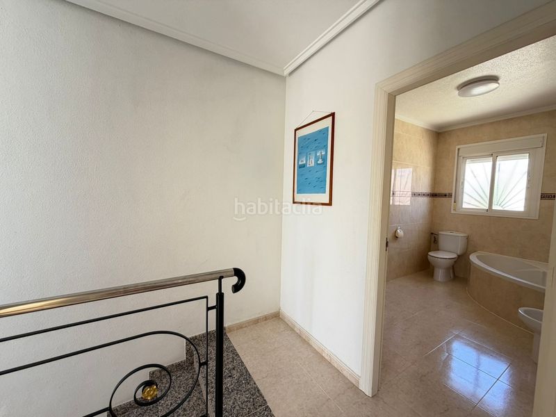 Foto 3687c38d-5453-4e96-a04f-f3e7acbfb133. Casa adossada amb calefacció piscina a Centro de la Ciudad Quesada Rojales