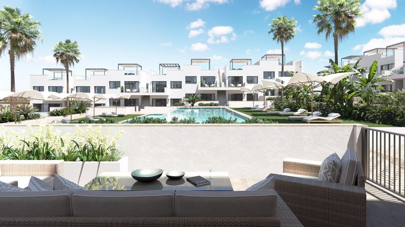 Foto 5327db90-b261-4605-bffa-103754635641. Casa amb calefacció piscina a Los Balcones-Los Altos Torrevieja