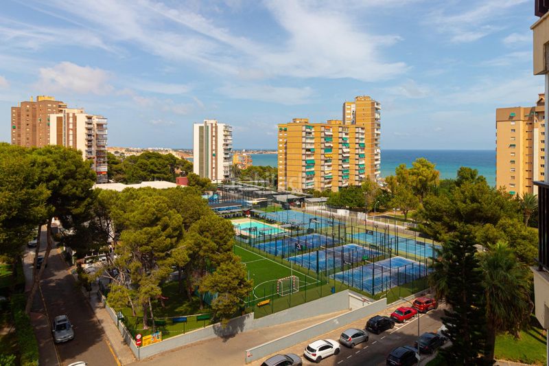 Foto fad1d533-8c10-4dfe-afd5-58c76a6c78e1. Pis amb calefacció a Campoamor Orihuela