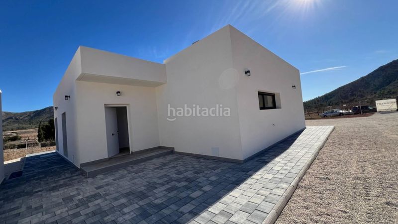 Foto 51b066e5-d6a6-46e1-9cad-120c214c9eb8. Casa chalet exclusivo en torre del rico un oasis de tranquilidadimagina vivir en un lugar donde la privacidad se fusiona con el confort en Jumilla